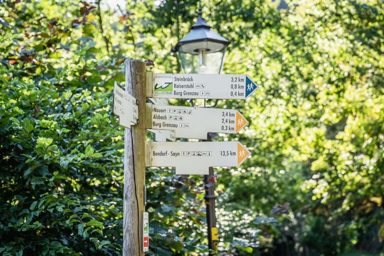Landgasthof Zur Burg Grenzau Höhr-Grenzhausen Eksteriør billede