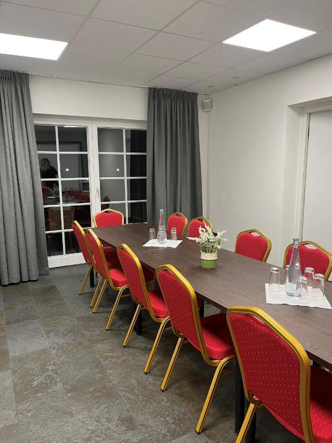 Landgasthof Zur Burg Grenzau Höhr-Grenzhausen Eksteriør billede